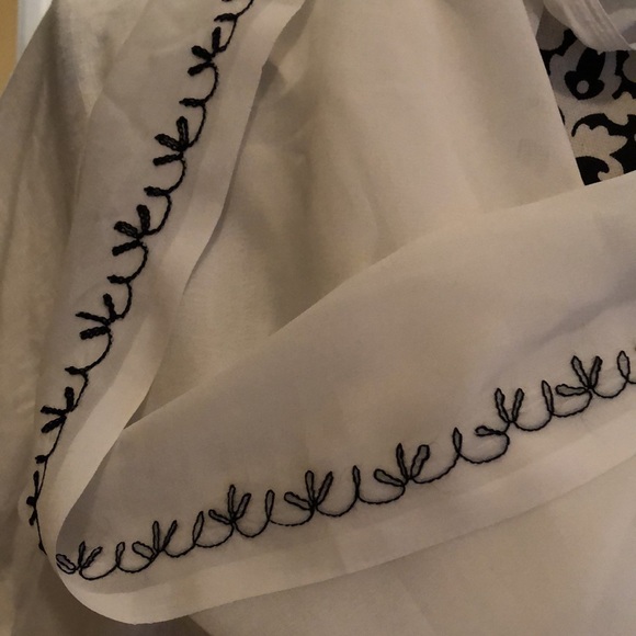 MORE by Lata wide rectangular embroidered, embellished wrap scarf - Picture 5 of 6